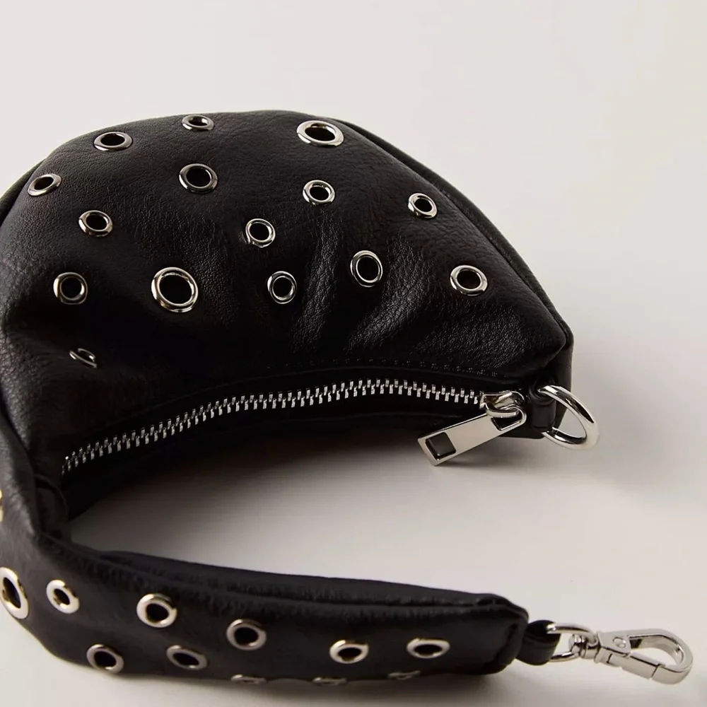 Free People Baby Carryall Bag Charm Black Grommet One Size Biker Core Edgy New - Picture 3 of 8